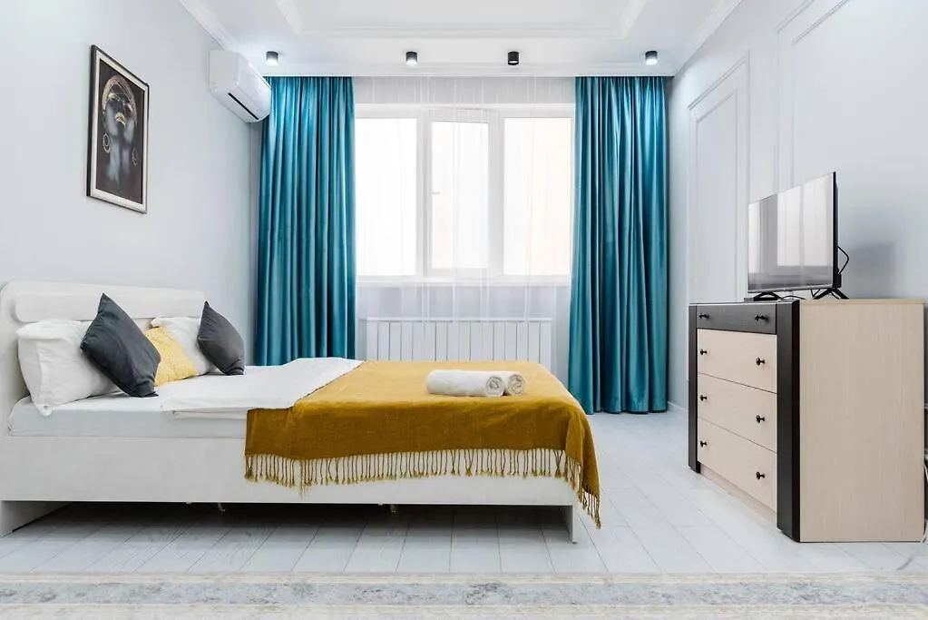 1Ком Рядом С Метро Сайран И Адк Apartment Almaty